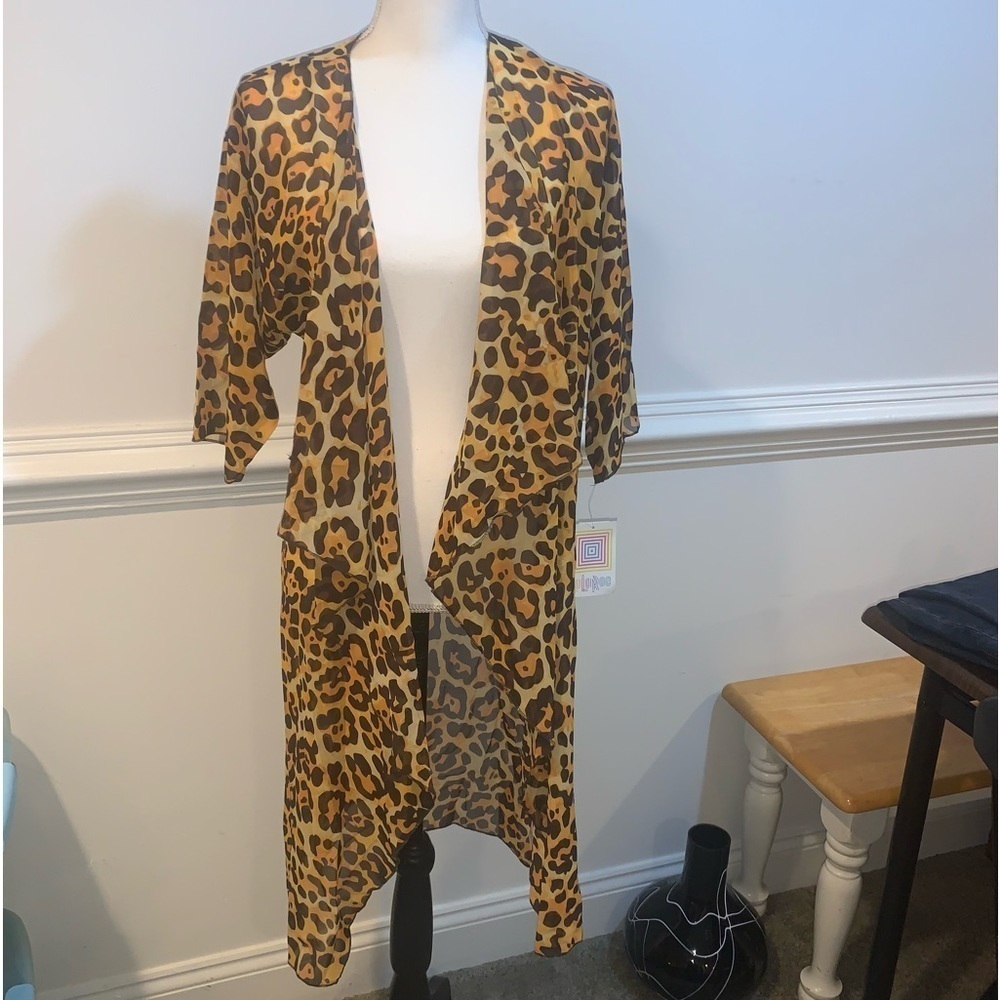 NWT Lularoe Shirley Cover-up, sz S